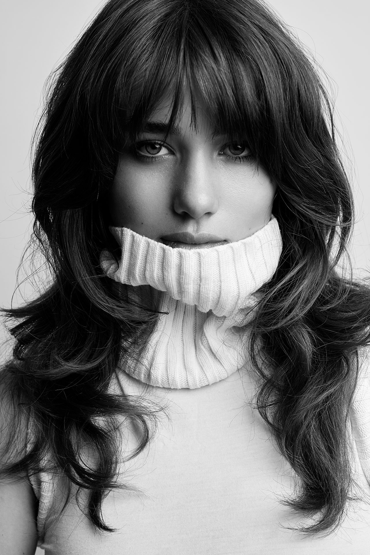 Fashion Editorial Fotografie Model Anastasia von Reload Models, Schwarz Wei&szlig;, Dominique Hammer Fotograf Wien