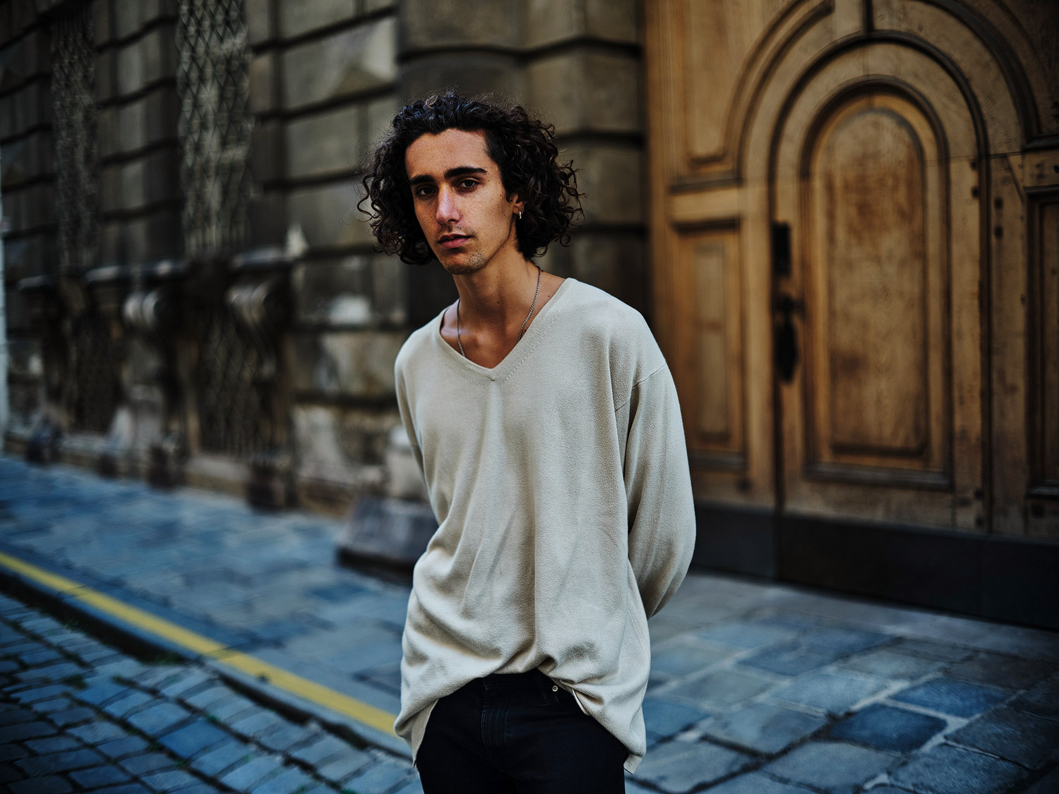 Junger Mann in der Wiener Innenstadt