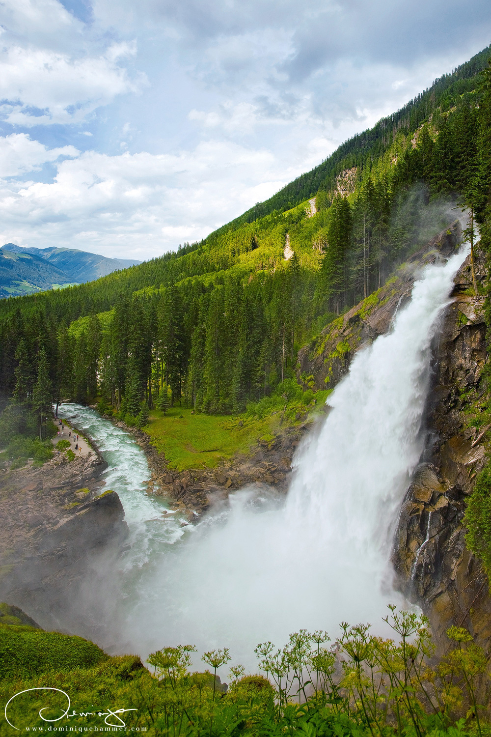 Der Krimmler Wasserfall von Fotograf Dominique Hammer