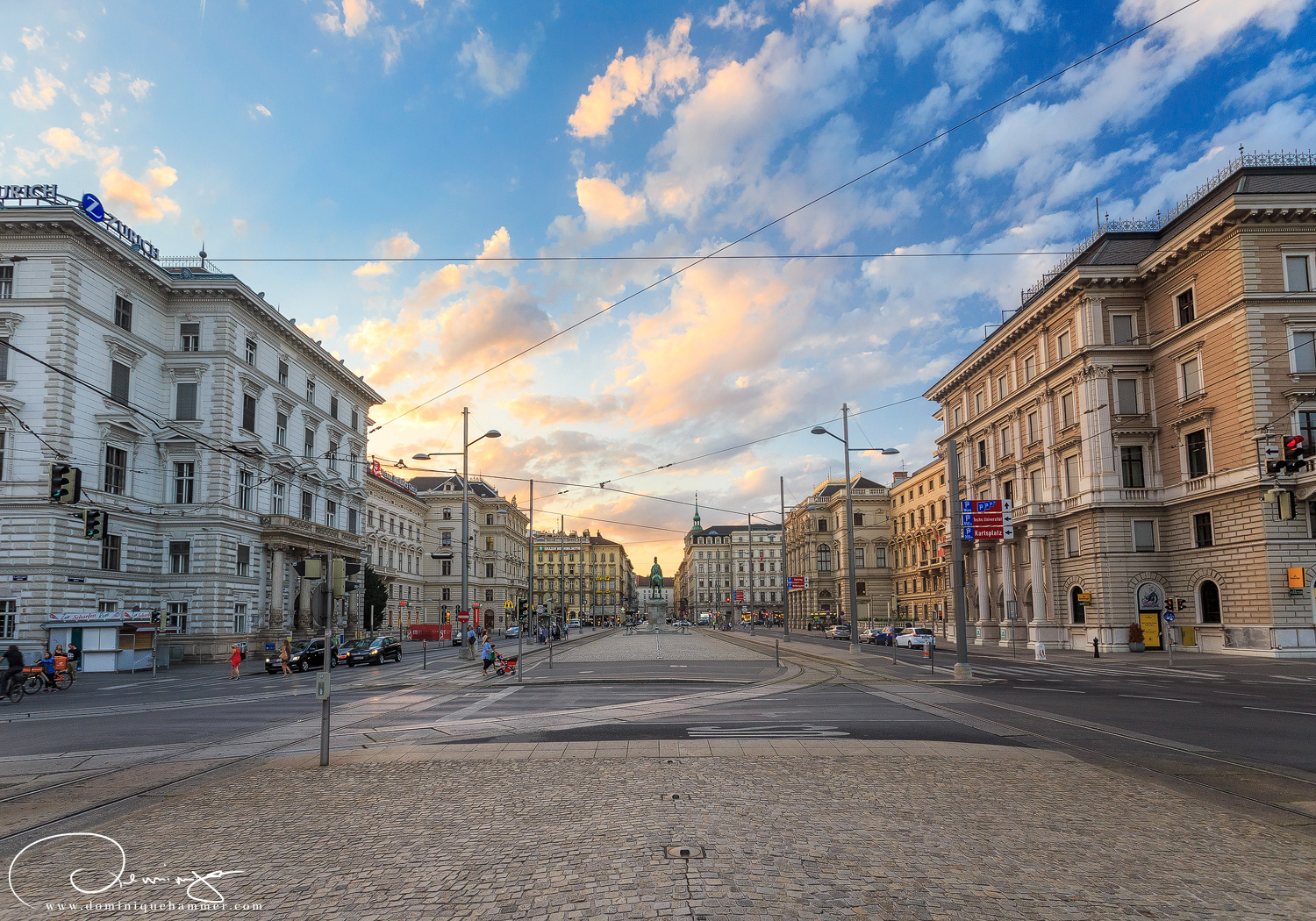 Der Schwarzenbergplatz in Wien von Fotograf Dominique Hammer